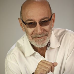 خاطره بازی با آهنگهای قمیشی : آخه من هیچی ندارم که نثار تو کنم